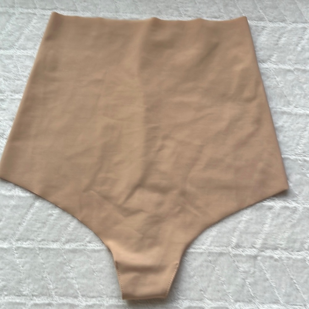 Commando Control Thong - Picture 4 of 10